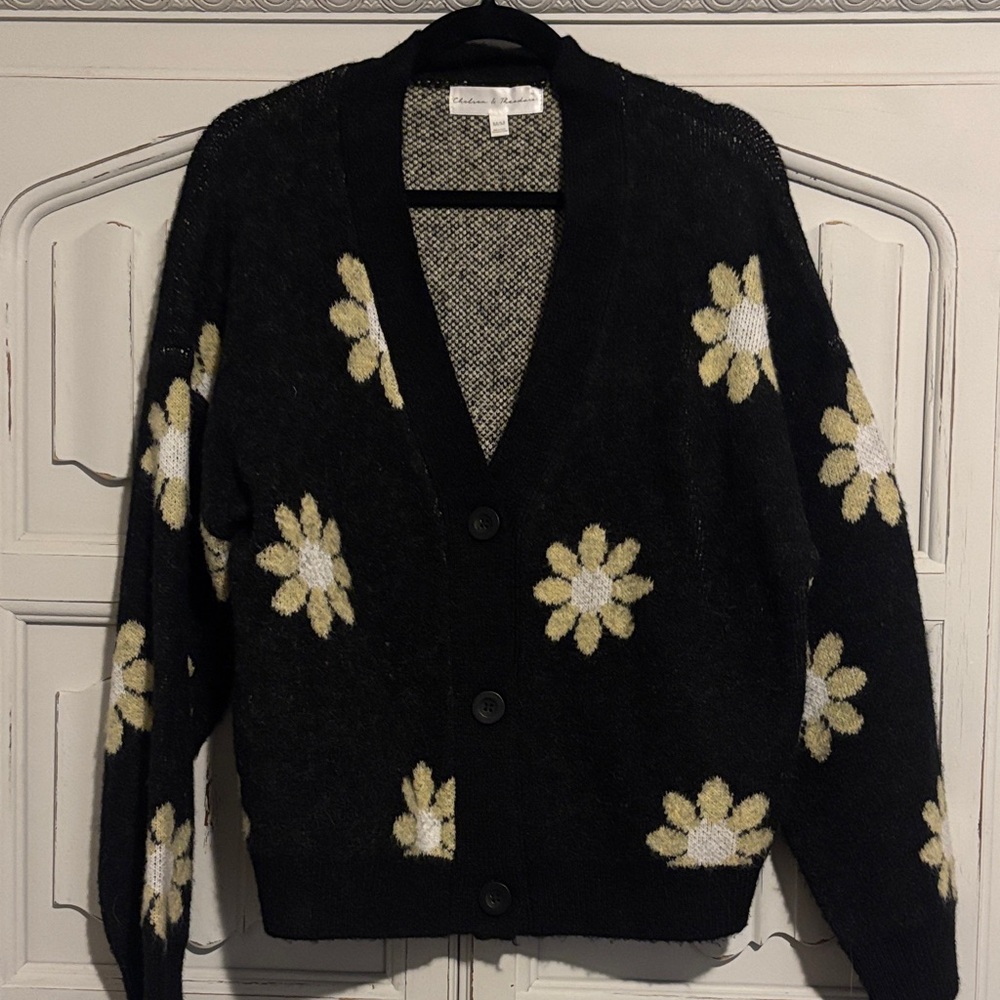 Chelsea & Theodore Black Cardigan with Daisy Patterns